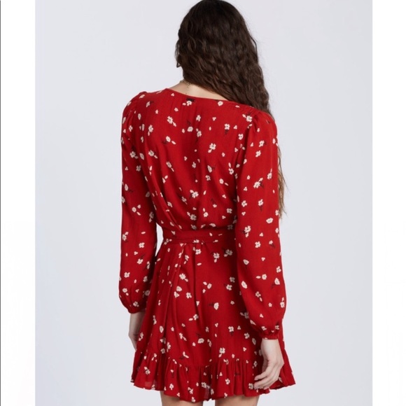 🔥🔥BILLABONG - LOVIN YOU LONG SLEEVE WRAP DRESS🔥🔥 - Picture 7 of 9